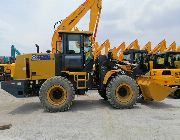 WHEEL LOADER -- Other Vehicles -- Manila, Philippines