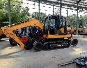 WHEEL CHAIN BACKHOE -- Other Vehicles -- Cavite City, Philippines