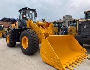 WHEEL LOADER -- Other Vehicles -- Manila, Philippines