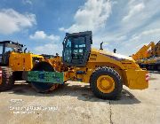 ROAD EQUIPMENT -- Other Vehicles -- Manila, Philippines