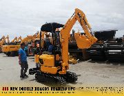 EXCAVATOR -- Other Vehicles -- Manila, Philippines