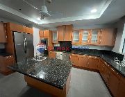 Large 3 Bedroom Unit in One Roxas Triangle For Sale -- Apartment & Condominium -- Makati, Philippines