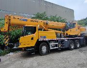 CRANE -- Other Vehicles -- Manila, Philippines