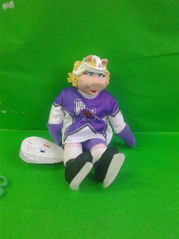 miss piggy muppets in ducks hockey costume, -- Toys -- Quezon City, Philippines