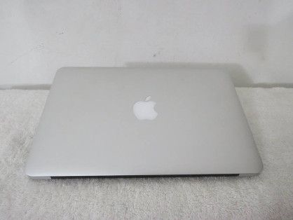macbook air 11 early 2014 laptop, -- All Laptops & Netbooks -- Pasay, Philippines