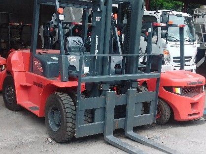 Forklift 5 tons -- Trucks & Buses -- Quezon City, Philippines