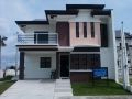 the first and only s, south of metro manil, with more than 100 h, social and commercia, -- Multi-Family Home -- Cavite City, Philippines